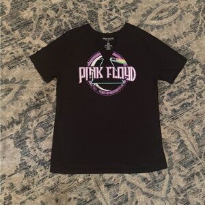 NWT: Women’s Pink Floyd Slit V-Neck Graphic Tee Shirt•Large